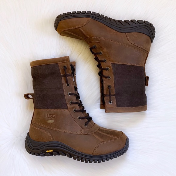 UGG Adirondack Boot II Luxe Quilt Waterproof - Picture 8 of 11